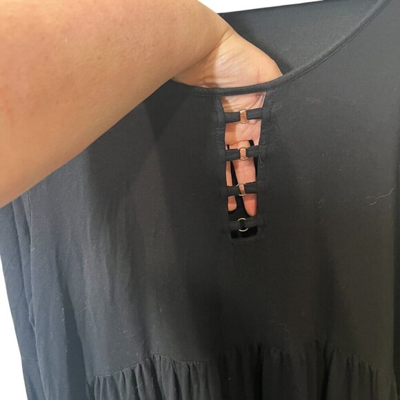 Torrid Black Long Sleeve Babydoll Tunic Top With Button Detail & Ladder size 3 - Picture 2 of 5